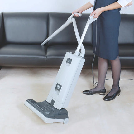 Aspirateur Sebo vertical Essential G4