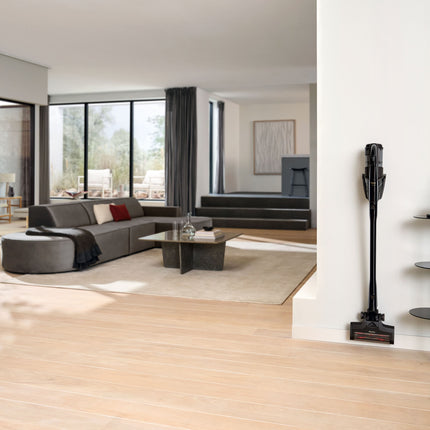 Triflex HX3 Aqua noir avec tête de lavage dans un salon